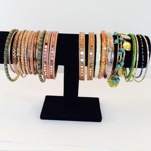 Lot of 28 Gold Tone Rose Gold Bangle Bracelets